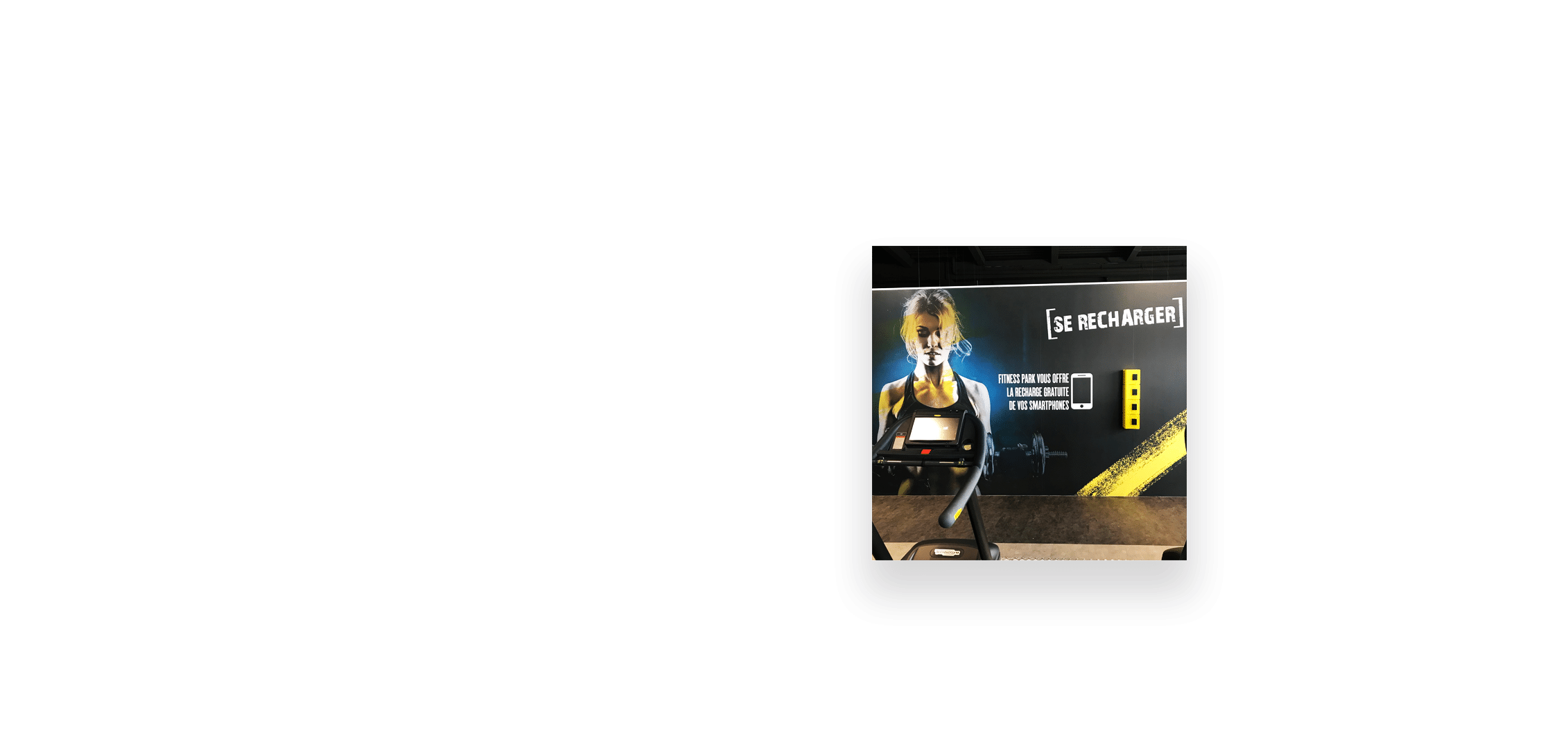 Les chargeurs pour téléphones portables sécurisés chez fitness park sont gratuits et disponibles en libre accès.